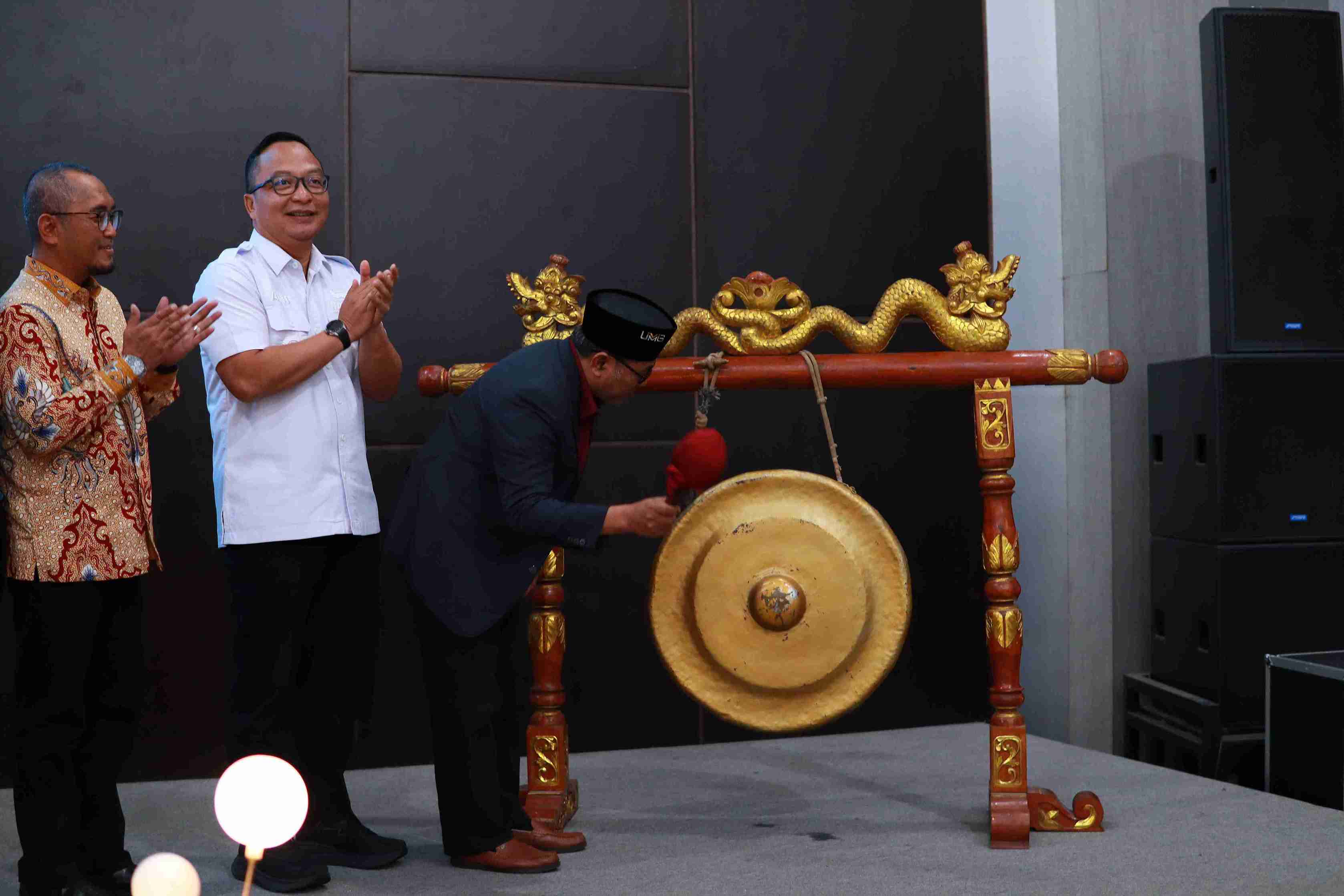 IMG_0745_11zon.jpg (157 KB)