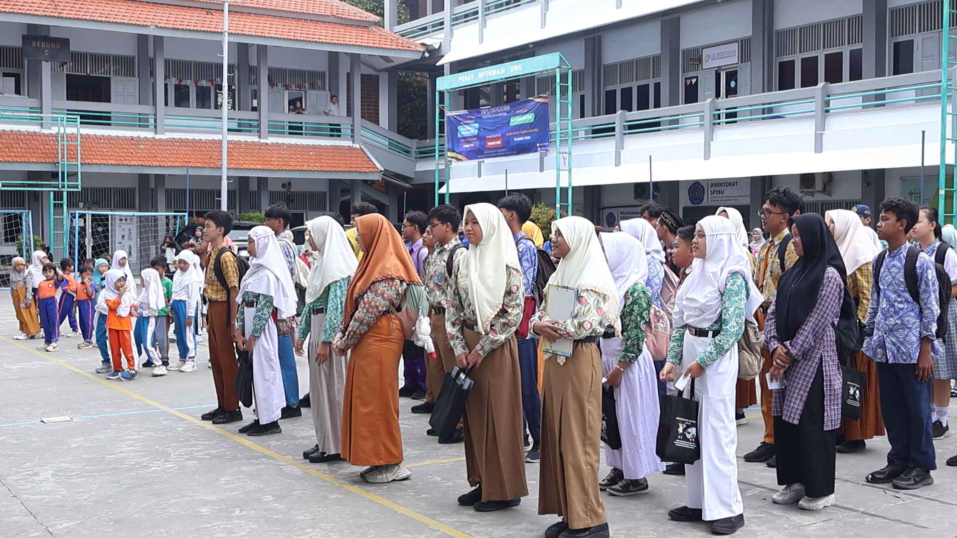 mathsw2_11zon.jpg (216 KB)