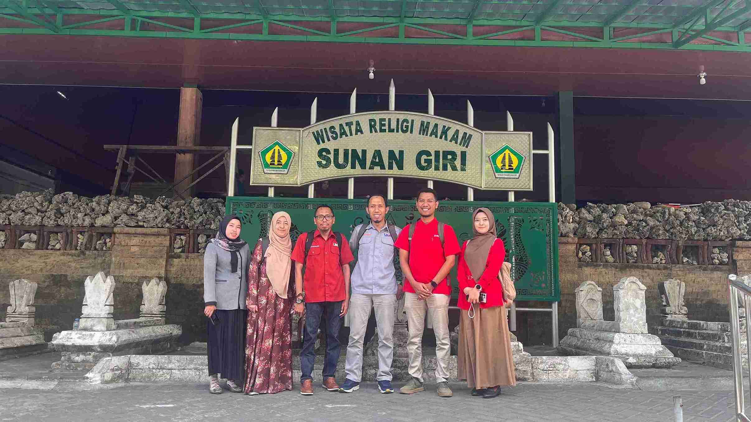 umsd1_11zon.jpeg (183 KB)