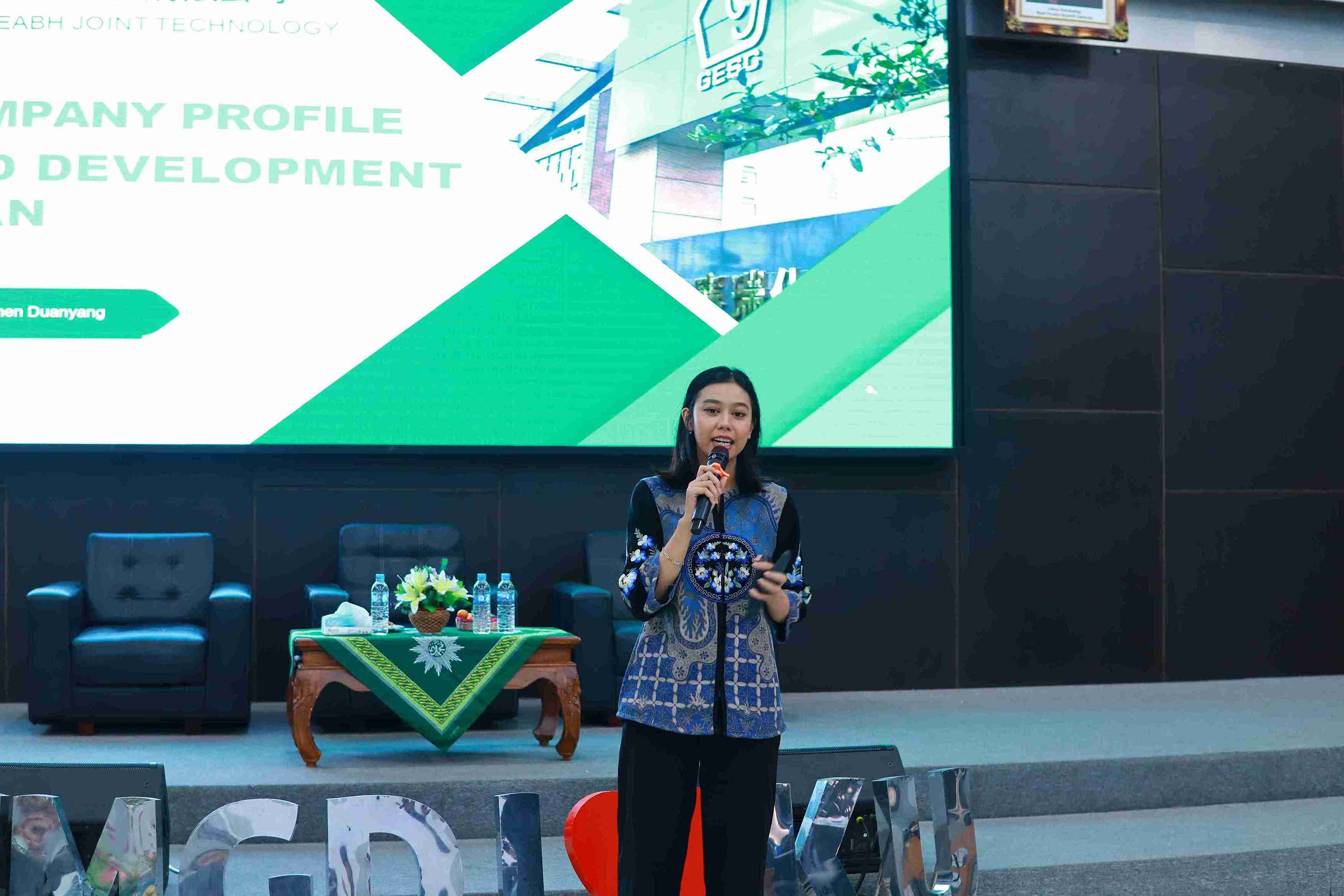 IMG_0524_11zon.jpg (187 KB)