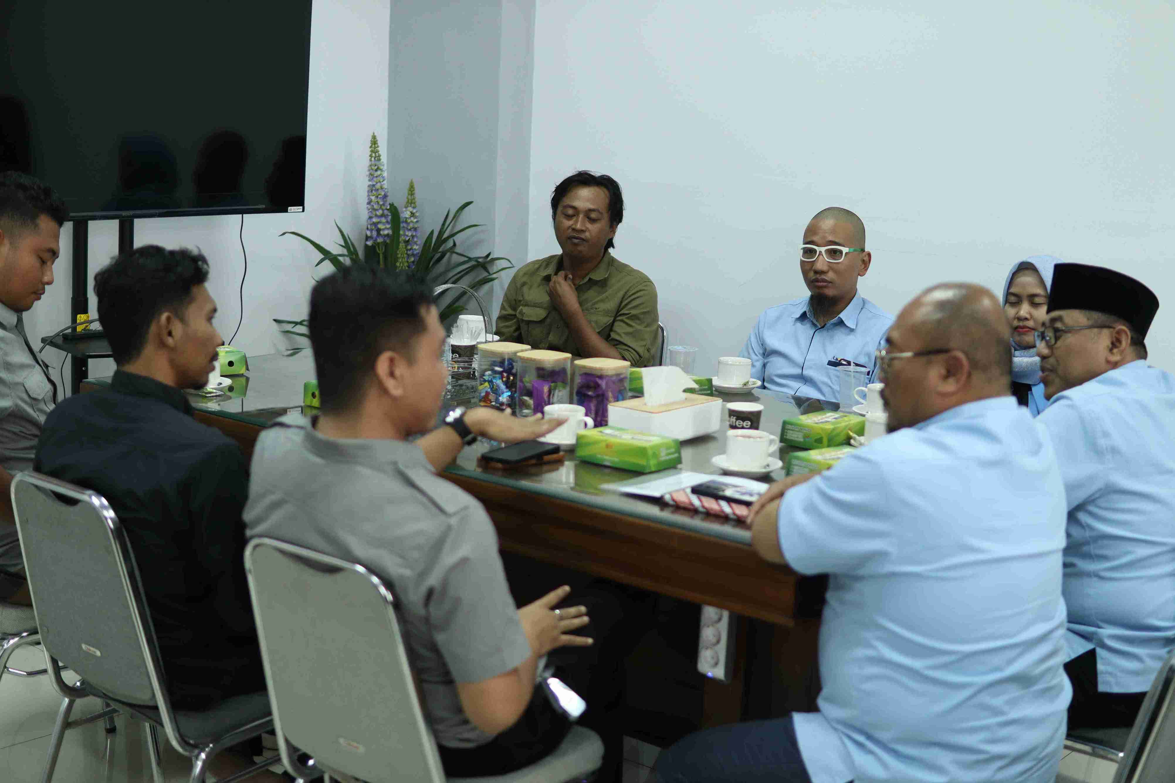 IMG_9891_11zon.jpg (178 KB)