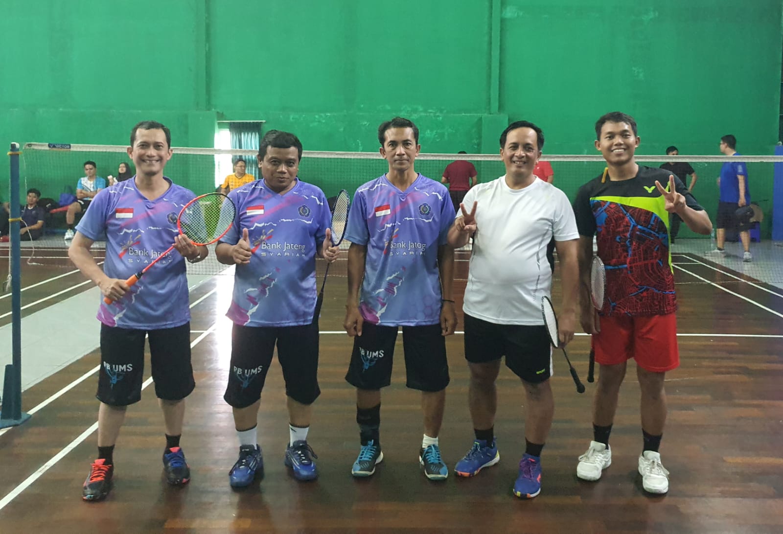 BADMINTONOK2.jpg (168 KB)