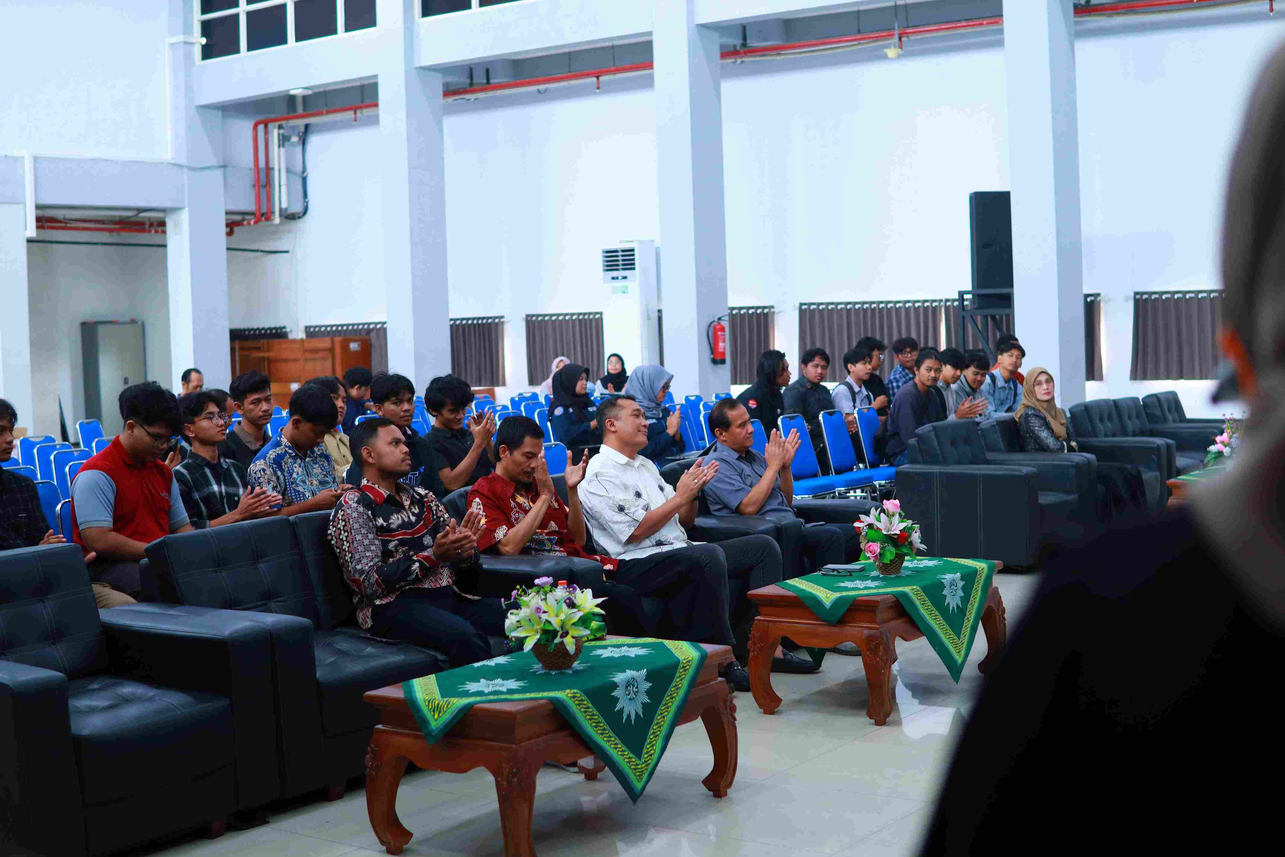 IMG_9097_11zon.jpg (228 KB)