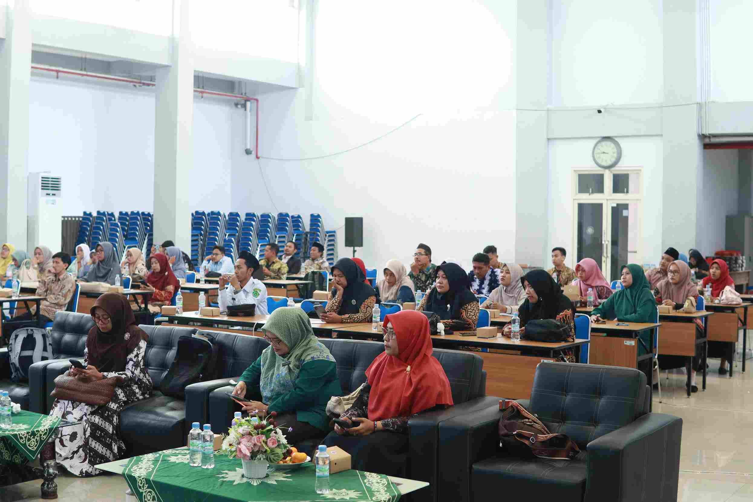 pelatihan2.jpg (121 KB)