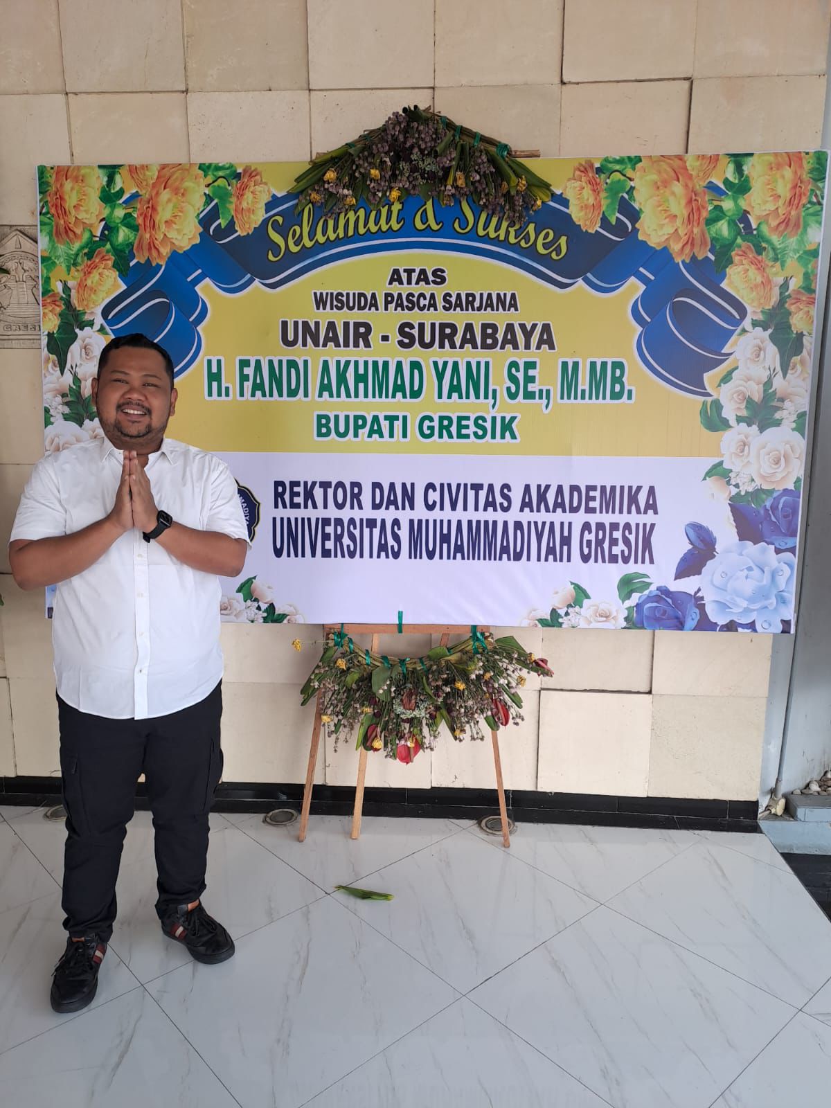 bupati2.jpeg (221 KB)