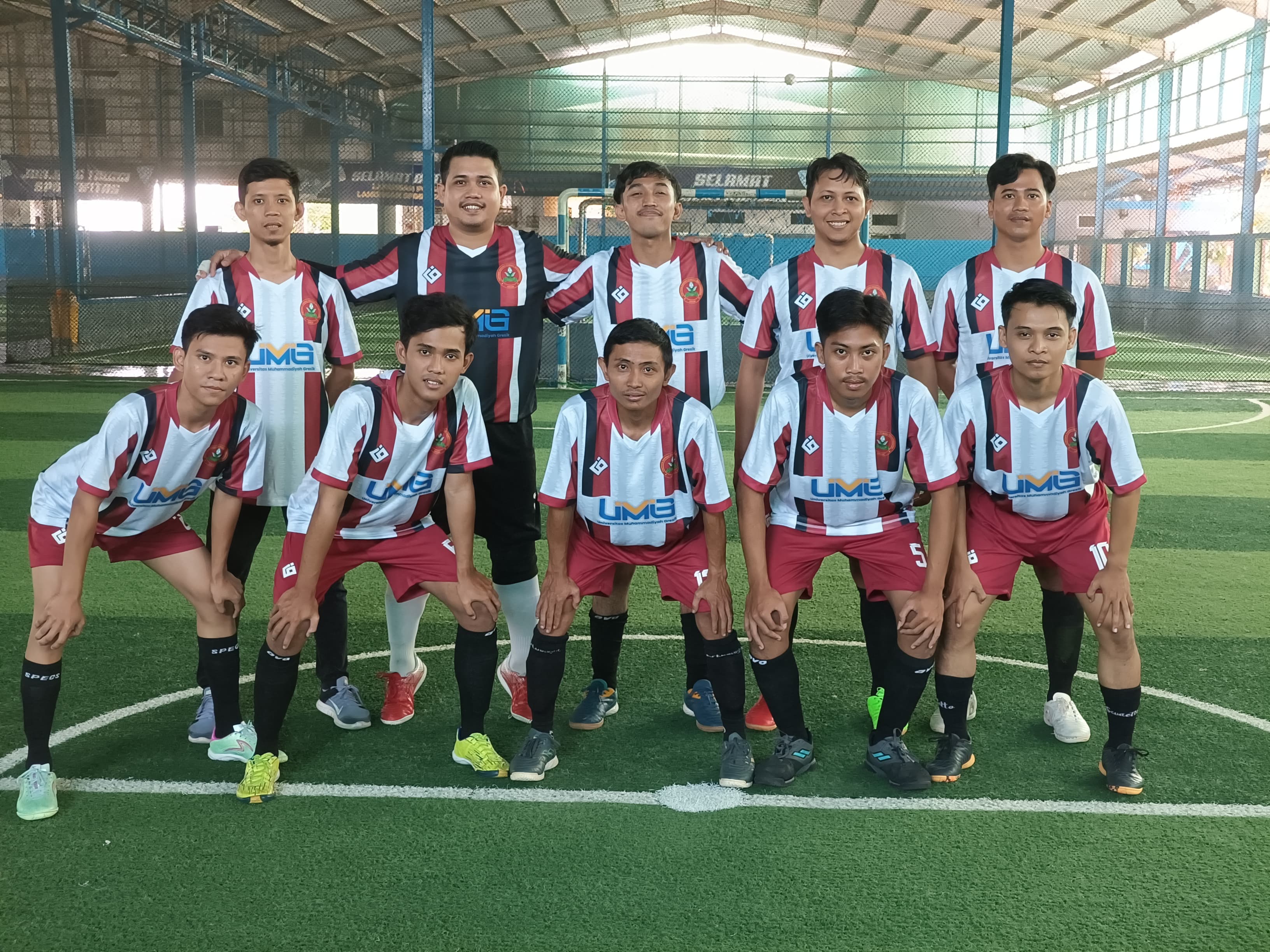 futsal1.jpeg (968 KB)