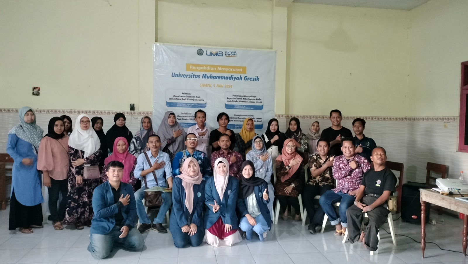 industri1.jpeg (289 KB)