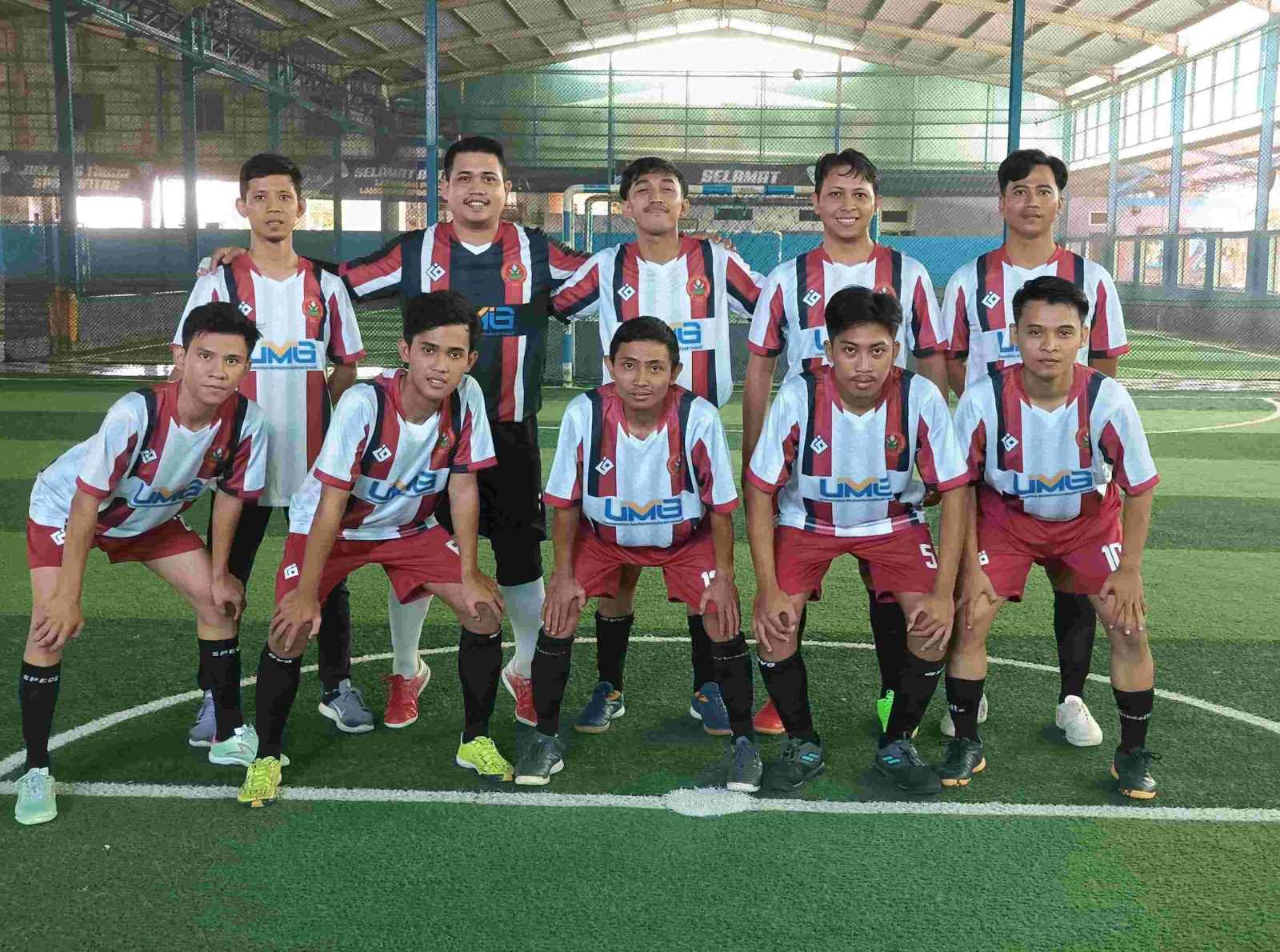 UNMUH GRESIK, SPONSOR TUNGGAL TIM FUTSAL PDPM GRESIK DALAM PWPM CUP 2024