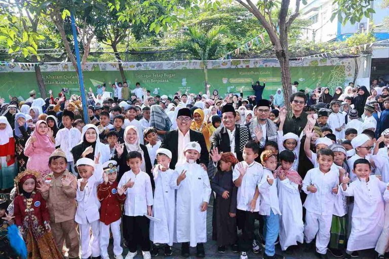 Kolaborasi Cerdas! MoU UMG dan SD Muhammadiyah GKB 2 Diteken di Tengah Semangat MPLS, Rektor Beri Pesan Inspiratif untuk Siswa Baru