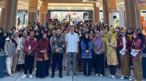 Meriah di Gressmall! Pentariwara PGSD UMG Tampilkan Spektakuler Seni Tari dan Drama, Satukan Ragam Budaya Nusantara di Tengah Kota