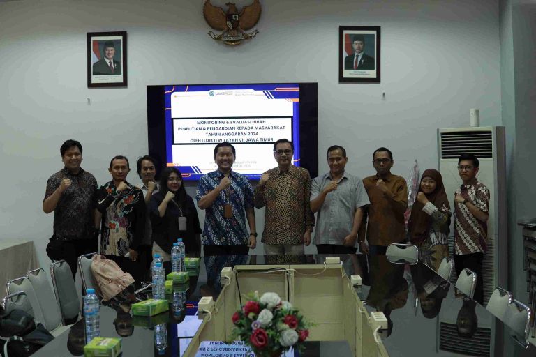 Dosen Gemetar Bawa Laporan! UMG Jadi Tuan Rumah Monev Hibah LLDIKTI