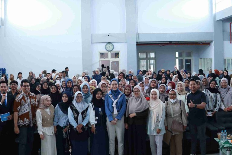 Siap Kerja 2025! Prodi Manajemen UMG Hadirkan Vina Muliana, HR & Content Creator Top, Bongkar Rahasia Lolos Rekrutmen