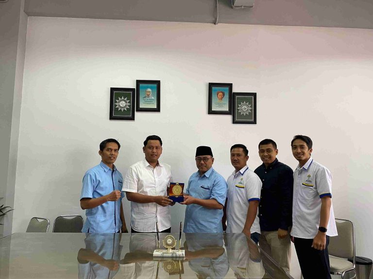 UMG & HIPMI Gresik Resmikan Kolaborasi Emas! Siap Lahirkan Pengusaha Muda Hebat dari Bangku Kuliah