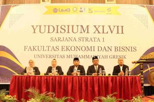 Meriah dan Penuh Makna! Yudisium ke-47 FEB UM Gresik Kukuhkan Lulusan Siap Bersaing Global