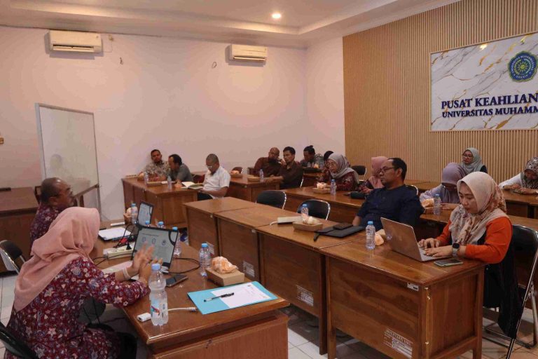 Langkah Berani UM Gresik! Dari D1 Komputer Menuju Sertifikasi Profesi BNSP yang Diakui Nasional
