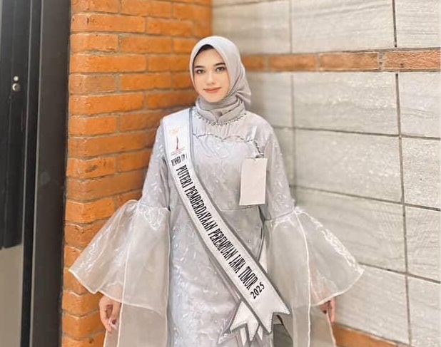 Bikin Bangga! Anjani Mardayanti dari UM Gresik Tampil Gemilang di Ajang Puteri Pemberdayaan Perempuan Jatim 2025