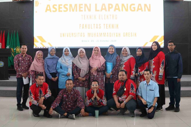 Menuju Akreditasi Unggul! Prodi Teknik Elektro UM Gresik Jalani Asesmen Lapangan Selama 3 Hari Penuh!