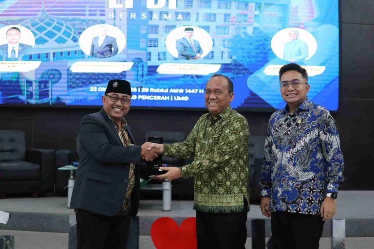 LPDP Goes to UMG! Antusiasme Membludak, Direktur Keuangan LPDP & Anggota DPR RI Dorong Mahasiswa UMG Raih Beasiswa Bergengsi Nasional!
