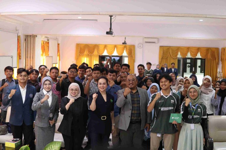 No More Wacana! UM Gresik Nyalakan Alarm Lingkungan, Siap Cetak Generasi Sirkular Penyelamat Bumi