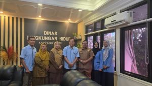 STOP Cuek Soal Lingkungan! UM Gresik & DLH Gresik Bersatu, Siap Turun Tangan Selamatkan Bumi dari Gresik!