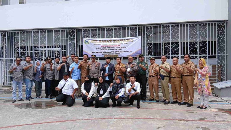 Anti Main Mata! UM Gresik Kawal Seleksi Perangkat Desa, Skor Muncul Real-Time, Semua Tebar-Tebar Cemas!