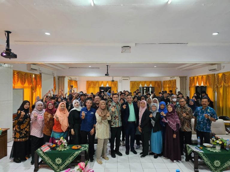 Siapa Tak Siap Berubah Akan Tertinggal! UM Gresik Hadirkan Pakar Internasional Bahas Supply Chain Pertanian