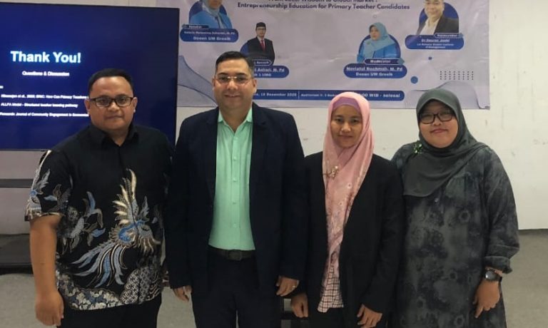 Gresik Industri, Budaya Terancam? Ini Jawaban PGSD UM Gresik Lewat Inovasi Media Pembelajaran