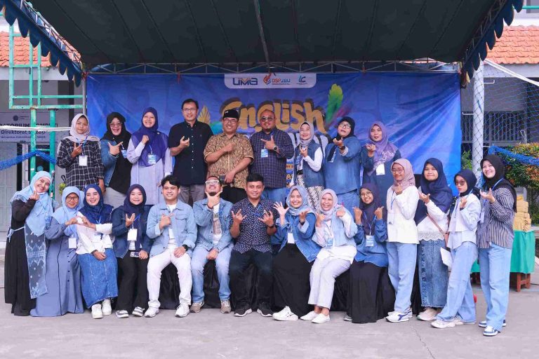 English Only! English Carnival UM Gresik Hadirkan Pengalaman Belajar Anti-Mainstream