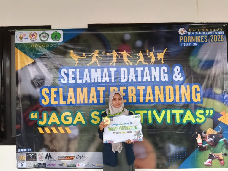 Bukan Sekadar Cerita! Mahasiswa UM Gresik Raih Podium Internasional di Pornikes 2026