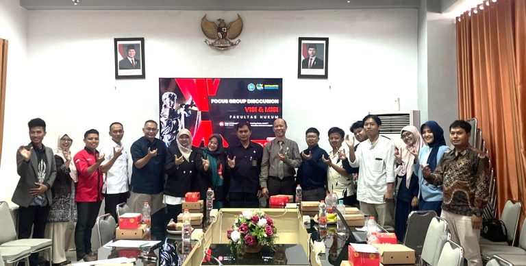 UM Gresik Bongkar Total Kurikulum Hukum, Siapkan Generasi Lawyer & Legal Expert Masa Depan
