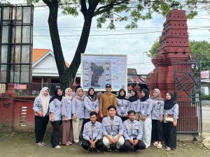 Jolotundo Smart Map: Program Kerj­a Teknologi Tepat Guna Unggulan KKN Kelompok 20 Universitas Muhammadiyah Gresik Sajikan Peta Lokasi dan Rute 7 Dusun Desa Jolotundo