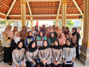 Edukasi Hipertensi dan Optimalisasi Peran Ponkesdes sebagai Program Kesehatan KKN Kelompok 20 Universitas Muhammadiyah Gresik di Desa Jolotundo