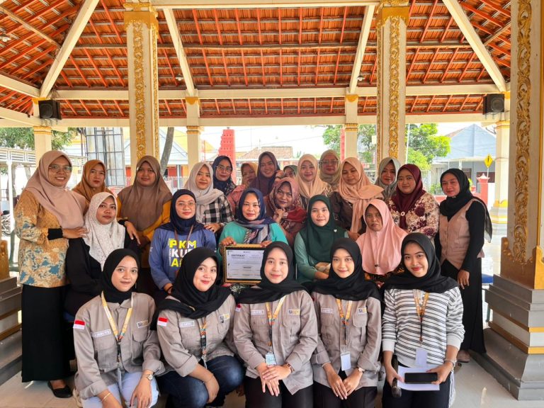 Edukasi Hipertensi dan Optimalisasi Peran Ponkesdes sebagai Program Kesehatan KKN Kelompok 20 Universitas Muhammadiyah Gresik di Desa Jolotundo