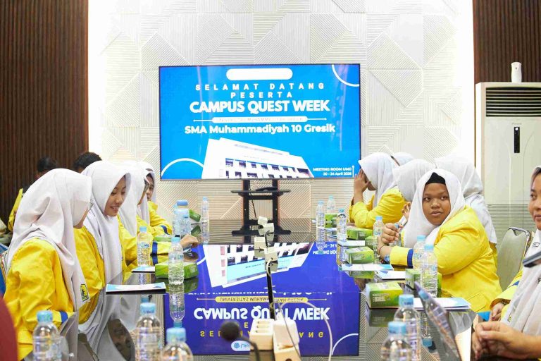 Rasakan Jadi Mahasiswa Seminggu! Siswa Kelas XI SMAM 10 GKB Serbu UM Gresik Lewat Campus Quest Week