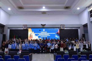 “Jangan Tunggu Api Membesar!” UM Gresik Gelar Simulasi Pencegahan Kebakaran, Mahasiswa Diajarkan Cara Selamatkan Diri Saat Darurat