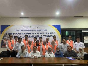 “Siap Terjun ke Dunia Konstruksi!” Alumni Teknik Sipil UM Gresik Difasilitasi Ikuti Sertifikasi Kompetensi Kerja Jenjang 6