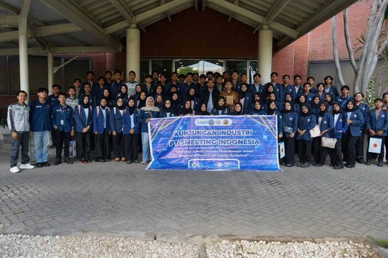 Langkah Nyata Menuju Lulusan Siap Kerja, Teknik Industri UM Gresik Ajak Mahasiswa Belajar di PT Smelting