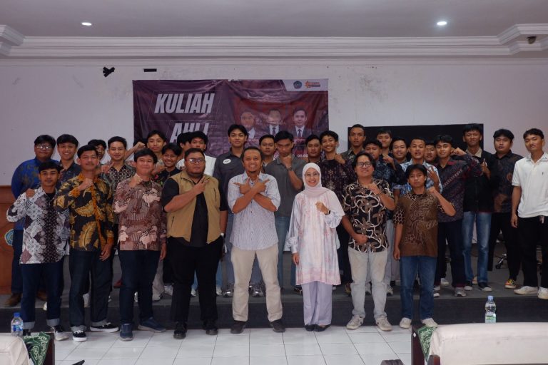 Ingin Lulus Langsung Dilirik Industri? Mahasiswa Teknik Mesin UM Gresik Dapat Bekal Langsung dari Praktisi