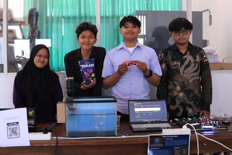 Where Hardware Meets AI! Mahasiswa Teknik Elektro UM Gresik Pamerkan 8 Inovasi Teknologi Masa Depan