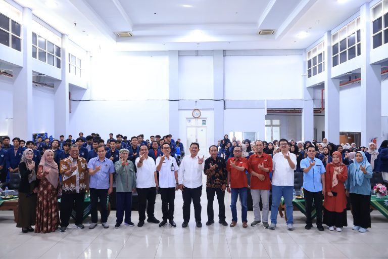 UM Gresik Bekali Mahasiswa Lewat KKN Berdampak, Siap Wujudkan Desa Mandiri Berbasis Potensi Lokal