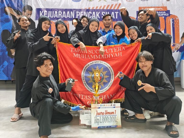 Tim Tapak Suci UM Gresik Borong 10 Medali, Rebut Juara Umum 1 Bojonegoro Championship 2